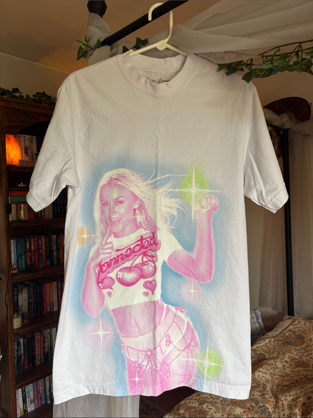 Zara Larsson tour tee never been worn!